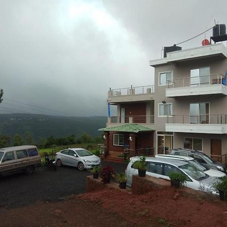 Hotel Magic Mountain,Mahābaleshwar Kültér fotó